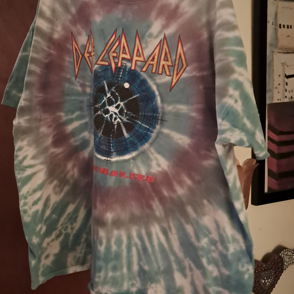 Def Leppard Tie-Dye Short Sleeve Tee